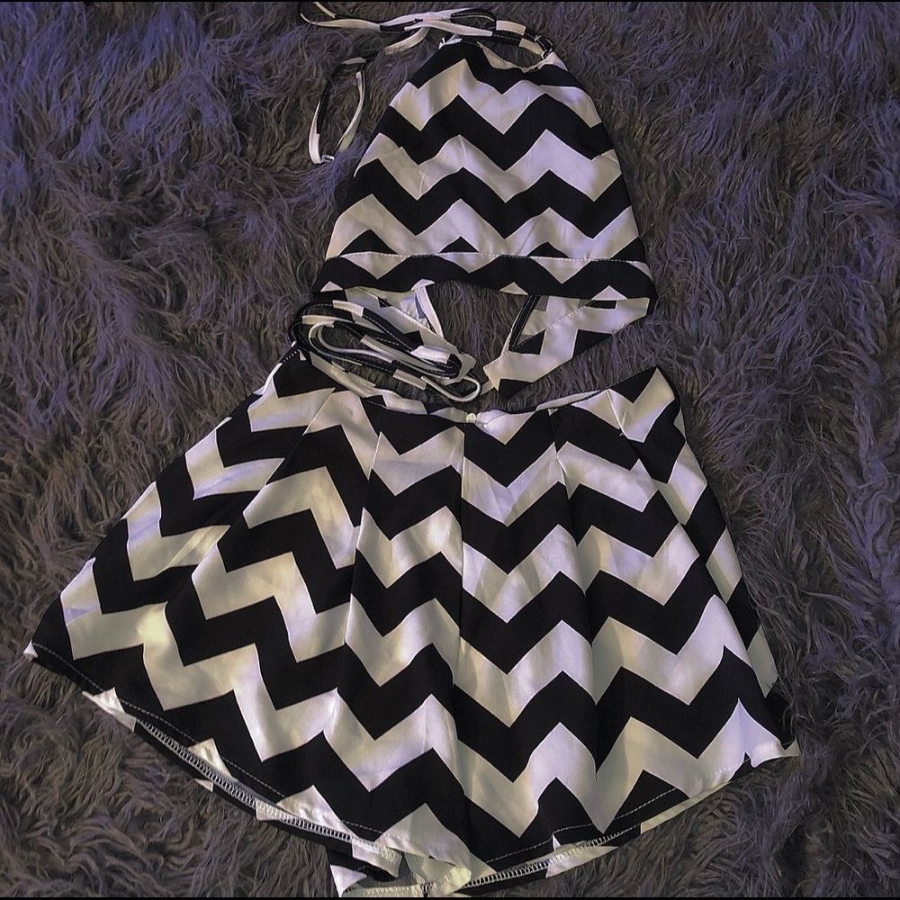 Two-piece set